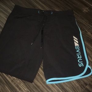 Men’s Virus performance shorts